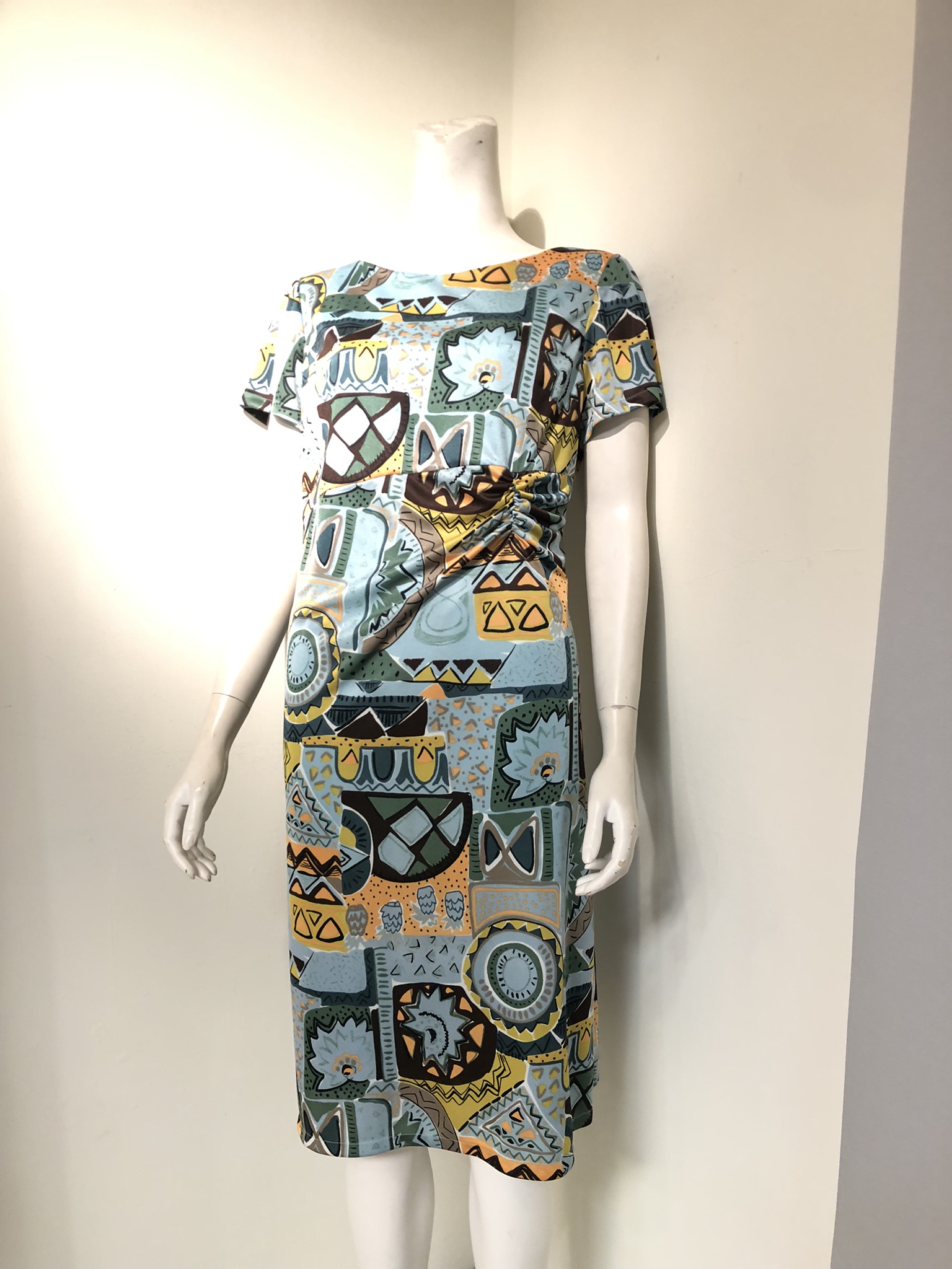 優雅｜光澤與袖長