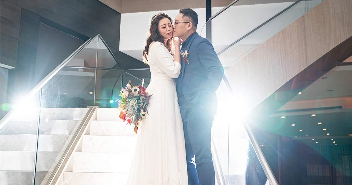 訂製婚紗–簡約知性優雅婚紗款式 - 精選圖片